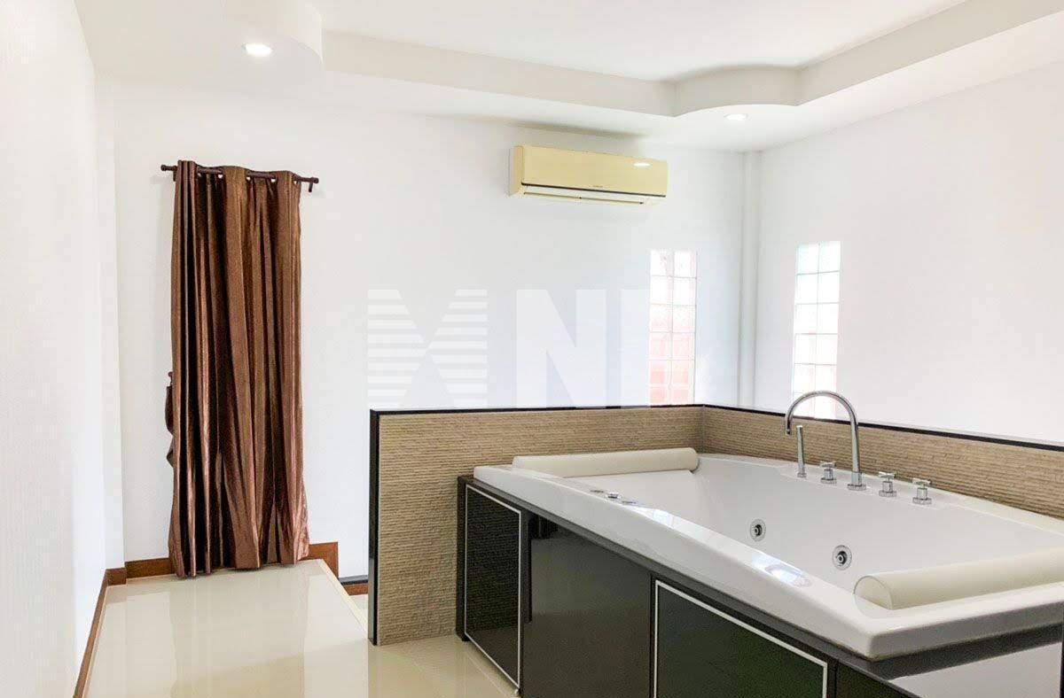 Дом в Паттайе, Таиланд, 400 м² - фото 16