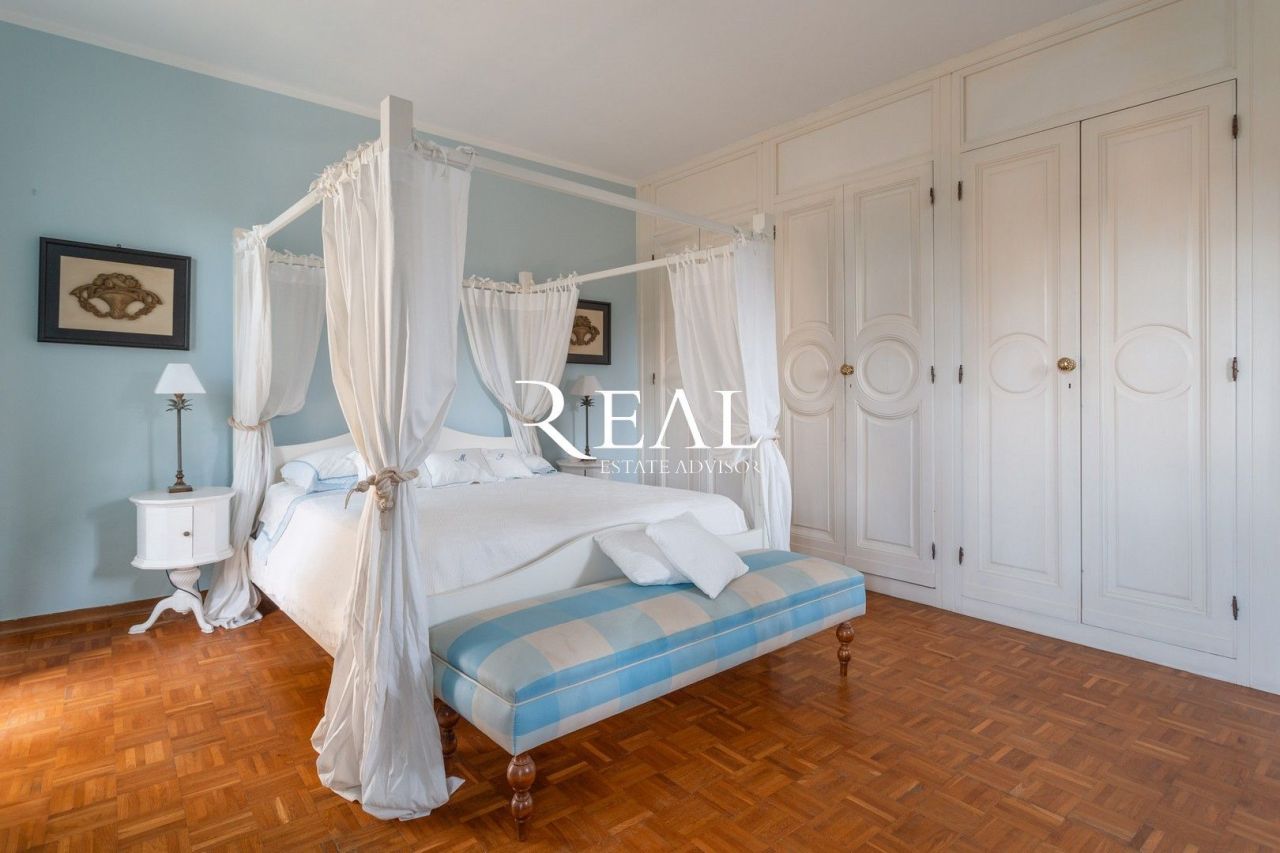 Вилла в Форте деи Марми, Италия, 400 м² - фото 16