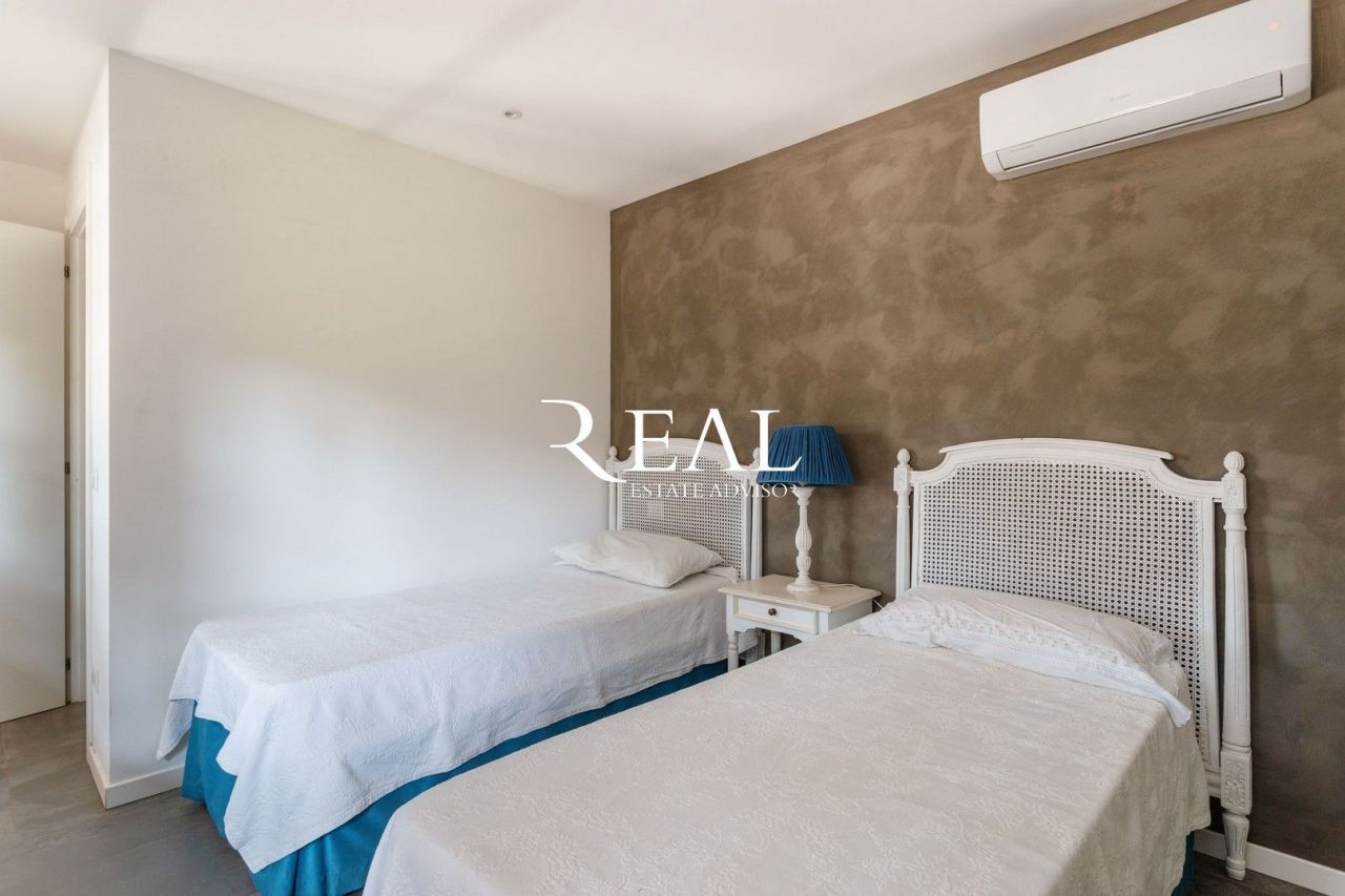 Вилла в Форте деи Марми, Италия, 400 м² - фото 18