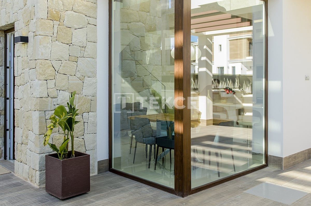 Вилла в Рохалесе, Испания, 109 м² - фото 18