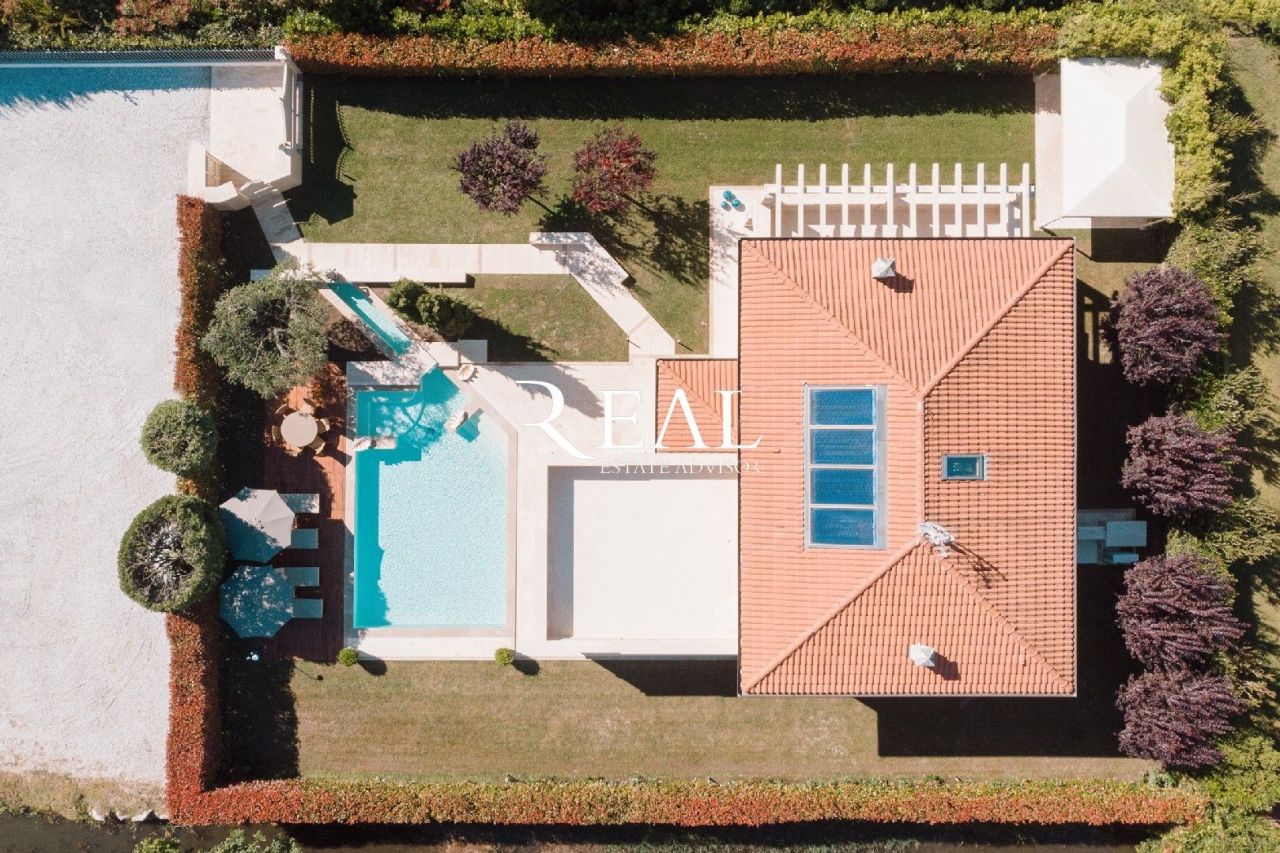 Вилла в Форте деи Марми, Италия, 400 м² - фото 4