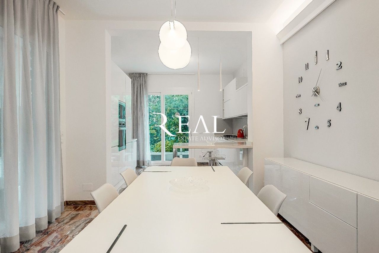 Вилла в Форте деи Марми, Италия, 351 м² - фото 5