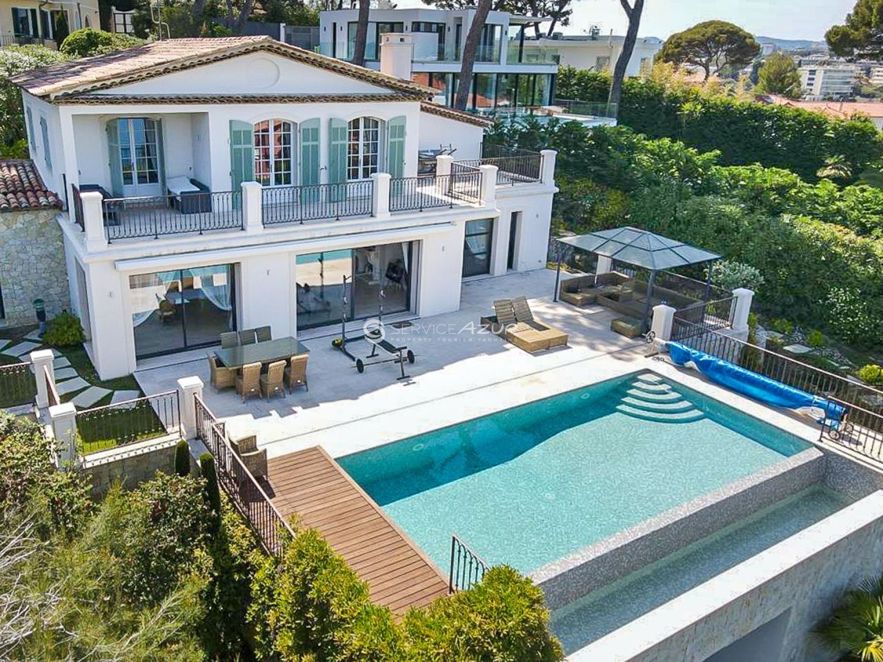 Вилла в Антибе, Франция, 500 м² - фото 2