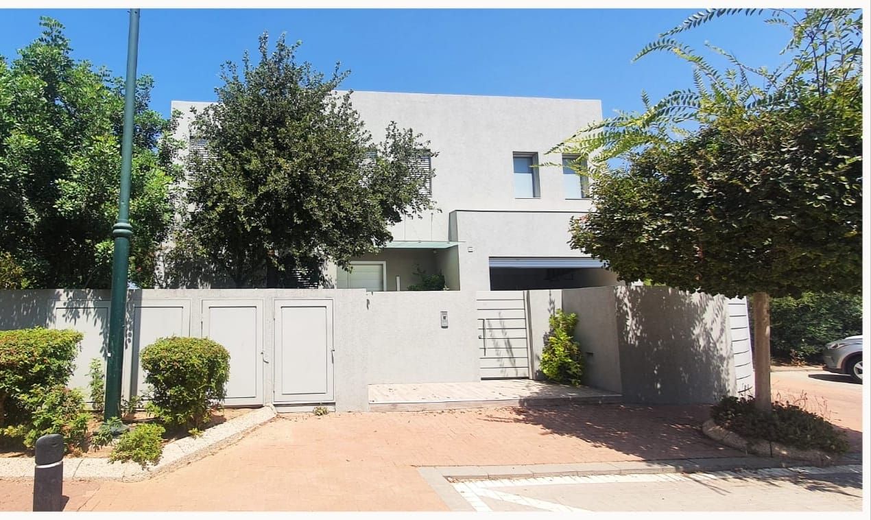 Вилла в Герцлии, Израиль, 300 м² - фото 5