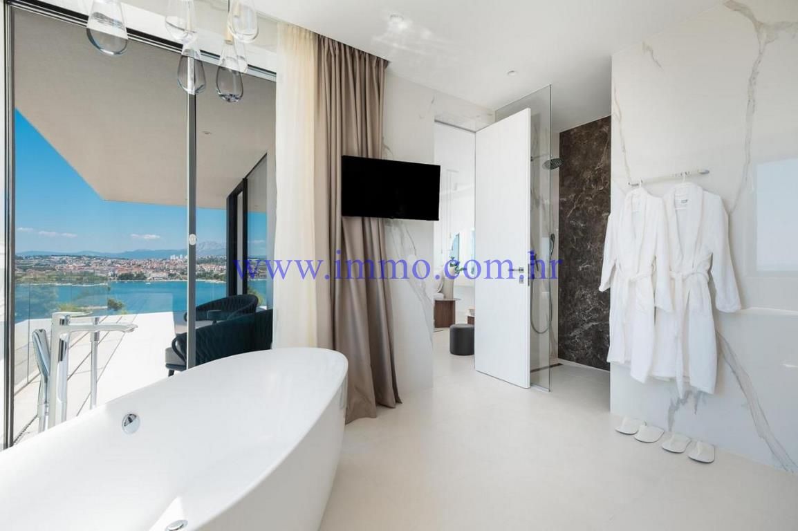 Вилла в Сплите, Хорватия, 390 м² - фото 6