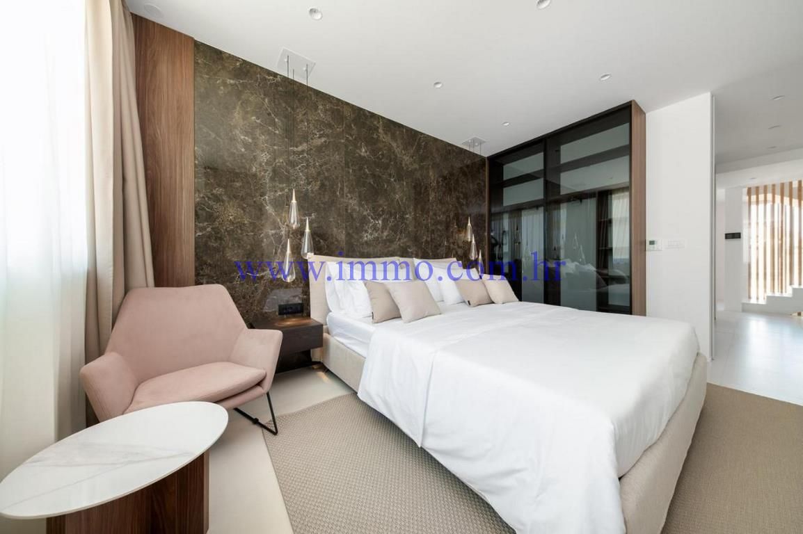 Вилла в Сплите, Хорватия, 390 м² - фото 7