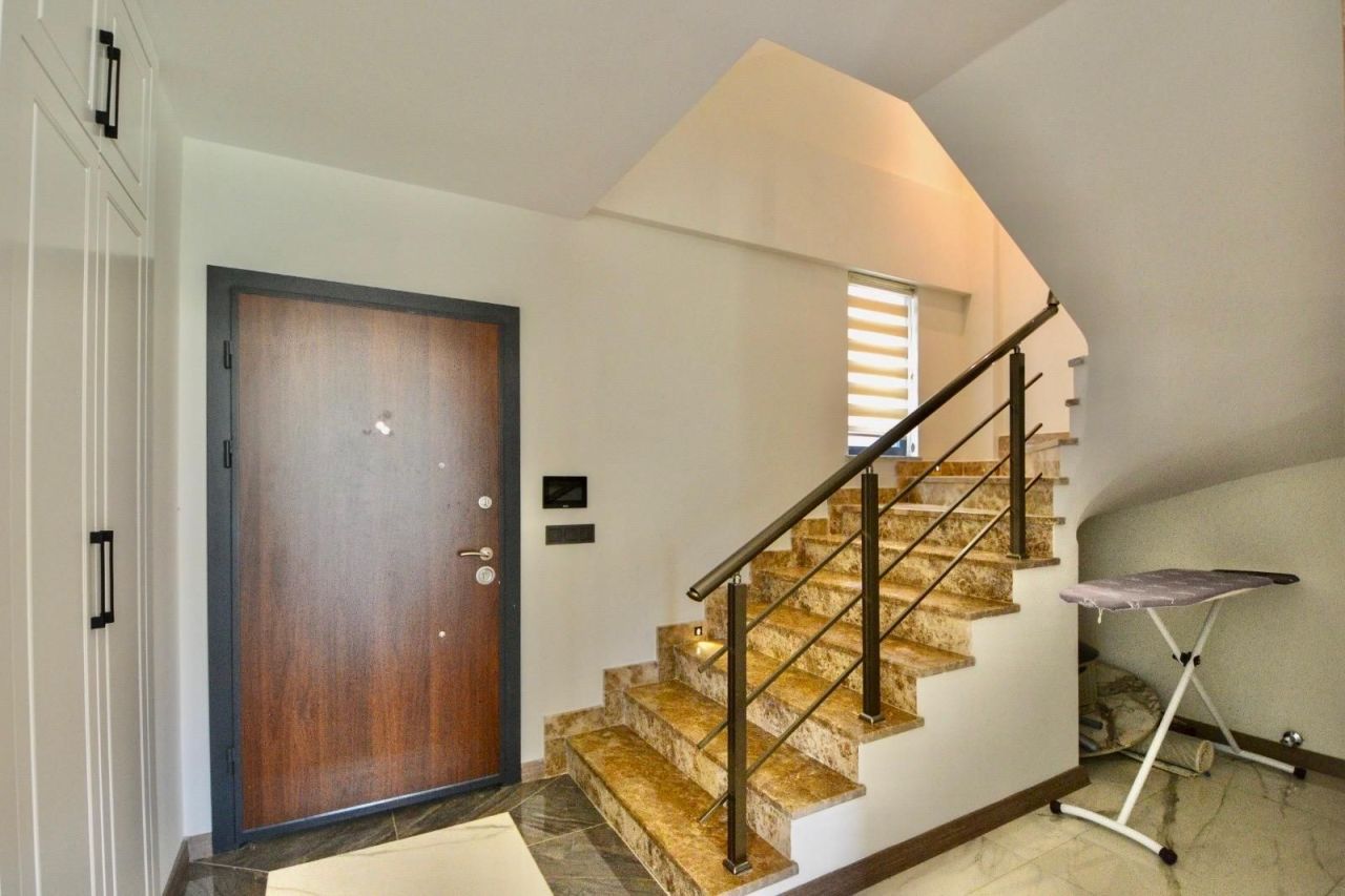 Вилла в Алании, Турция, 220 м² - фото 11