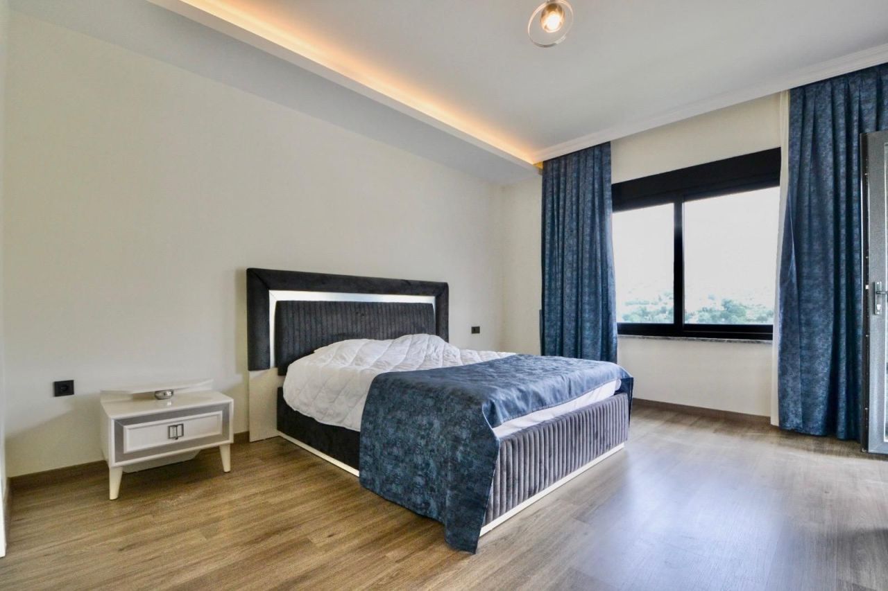 Вилла в Алании, Турция, 220 м² - фото 12