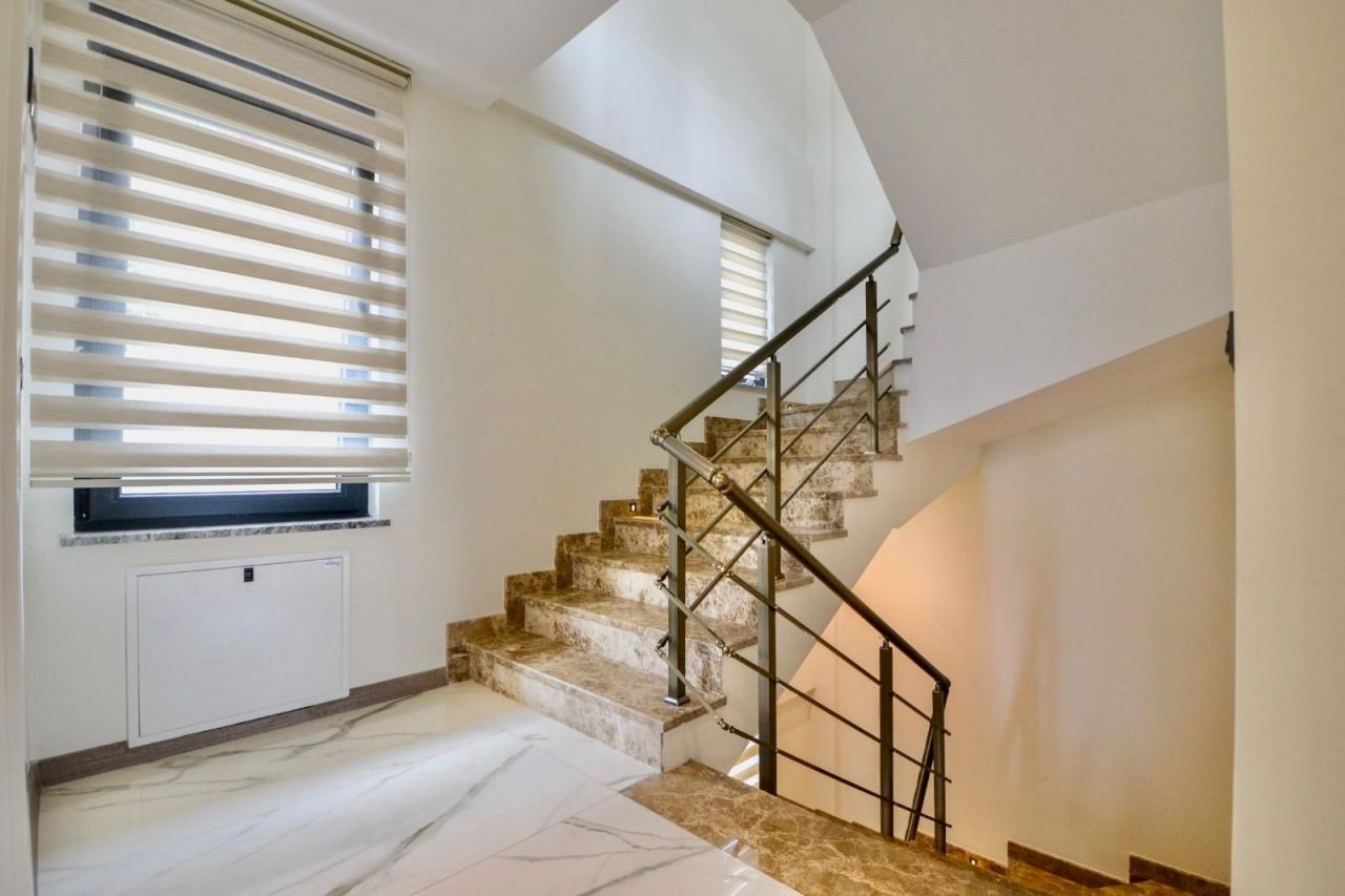 Вилла в Алании, Турция, 220 м² - фото 13