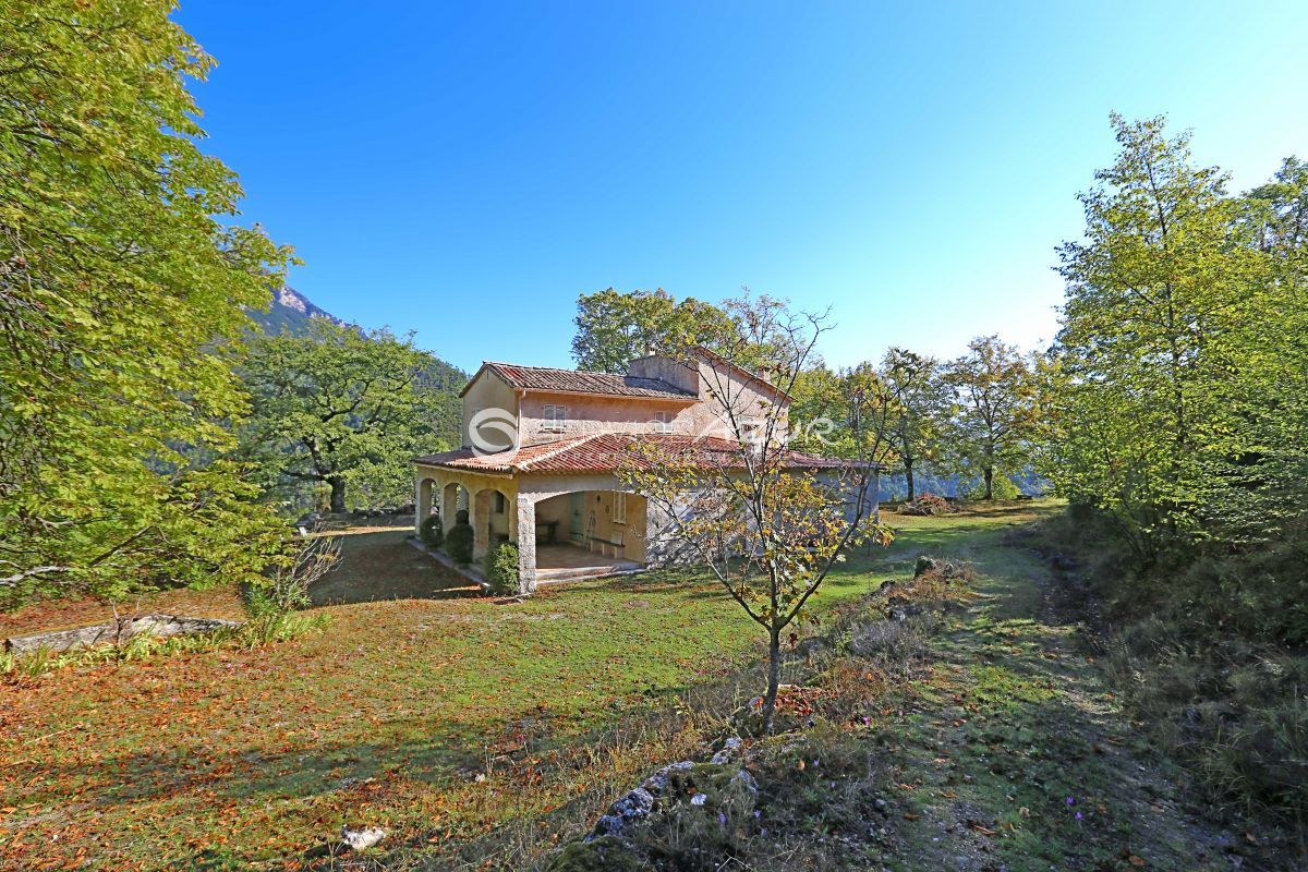 Вилла в Ницце, Франция, 1 000 м² - фото 5