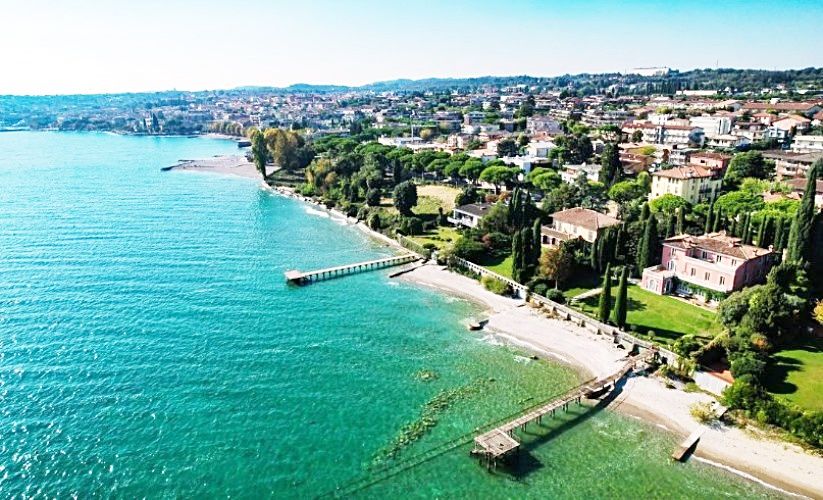 Вилла в Дезенцано-дель-Гарда, Италия, 750 м² - фото 4