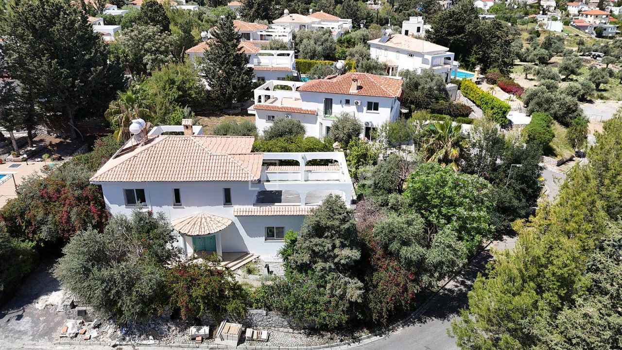 Вилла в Кирении, Кипр, 320 м² - фото 11