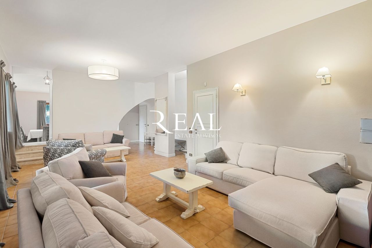 Вилла в Форте деи Марми, Италия, 420 м² - фото 5