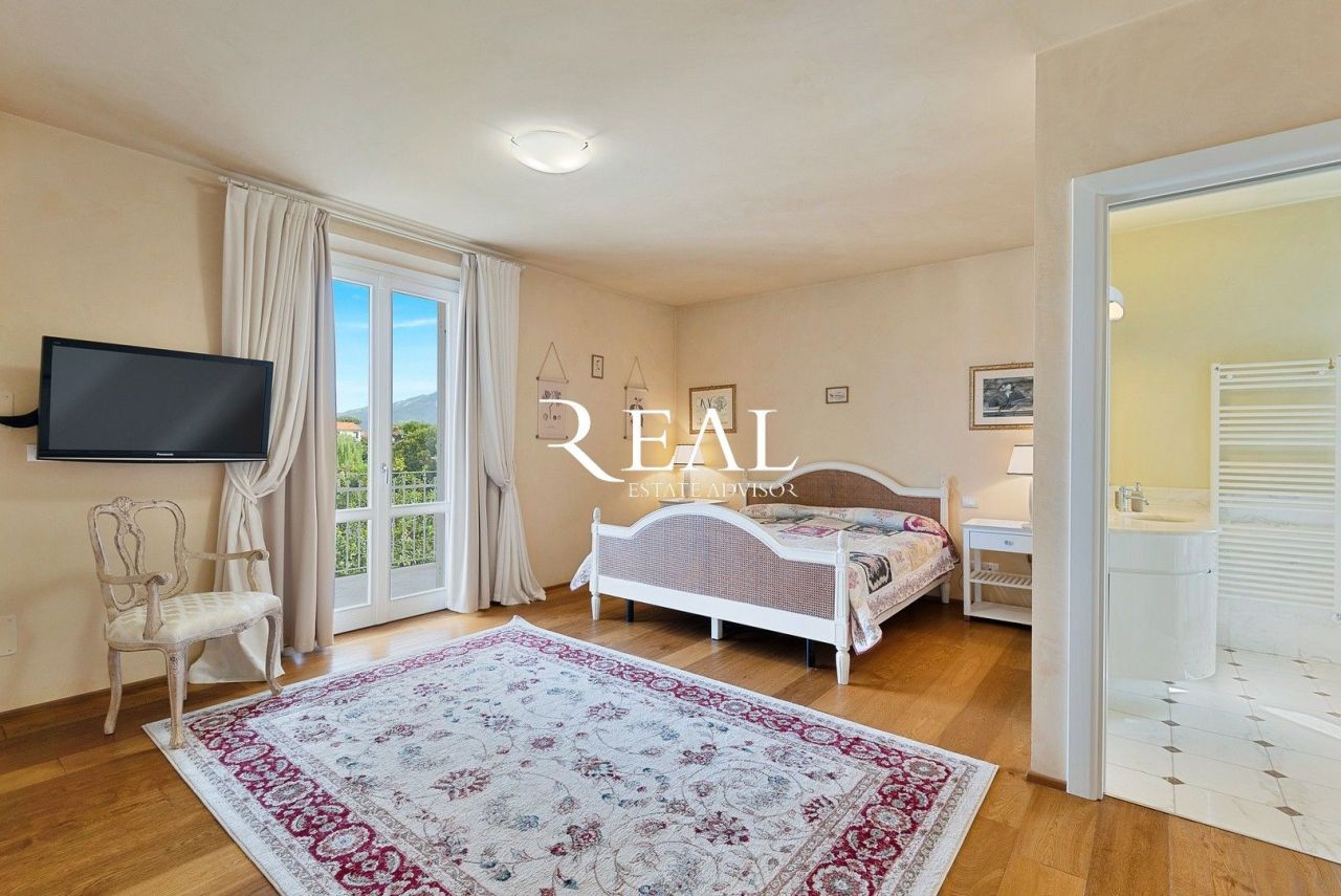 Дом в Форте деи Марми, Италия, 490 м² - фото 10