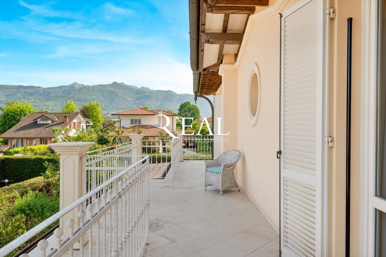 Дом в Форте деи Марми, Италия, 490 м² - фото 12