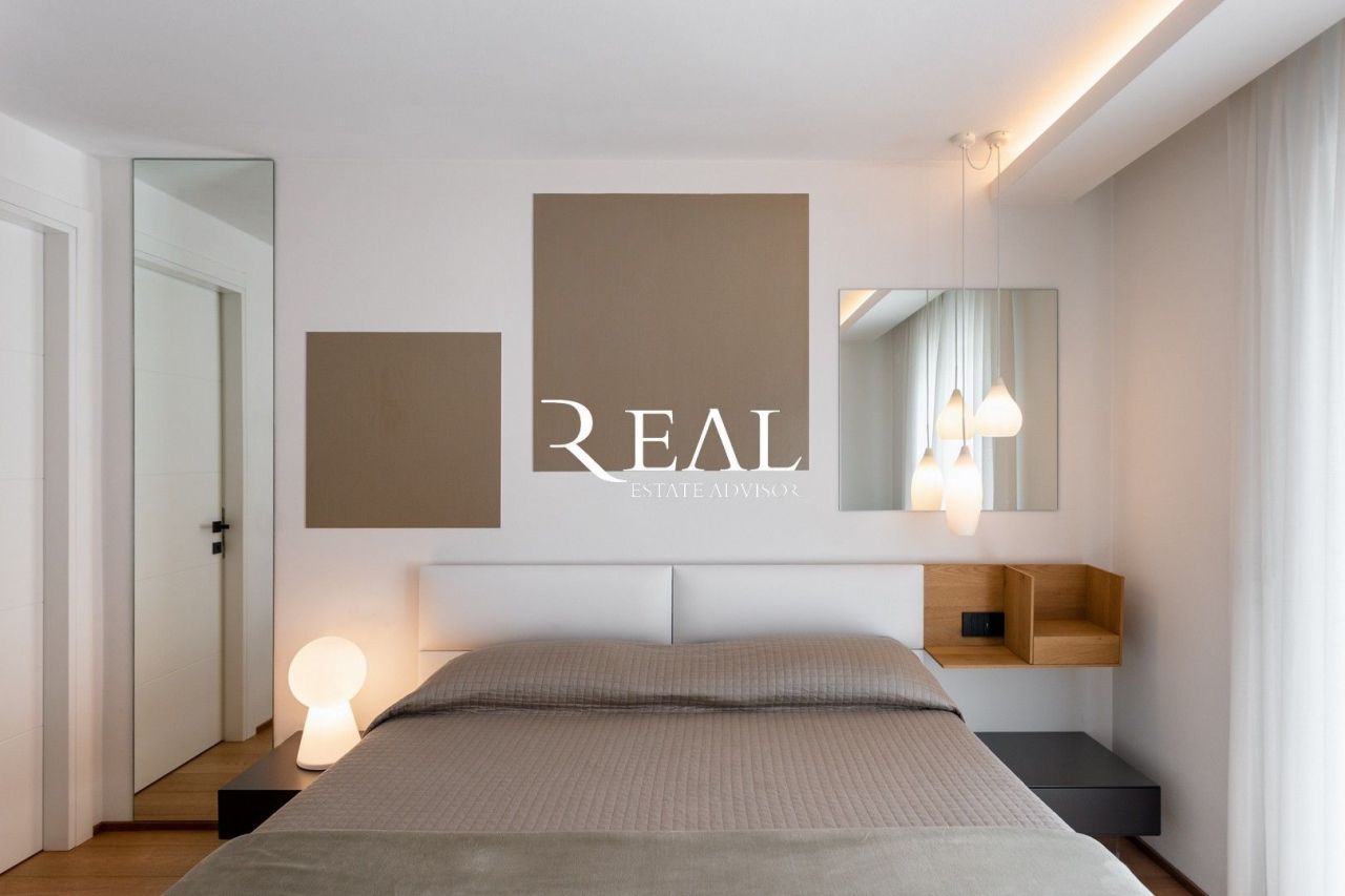 Вилла в Форте деи Марми, Италия, 300 м² - фото 13