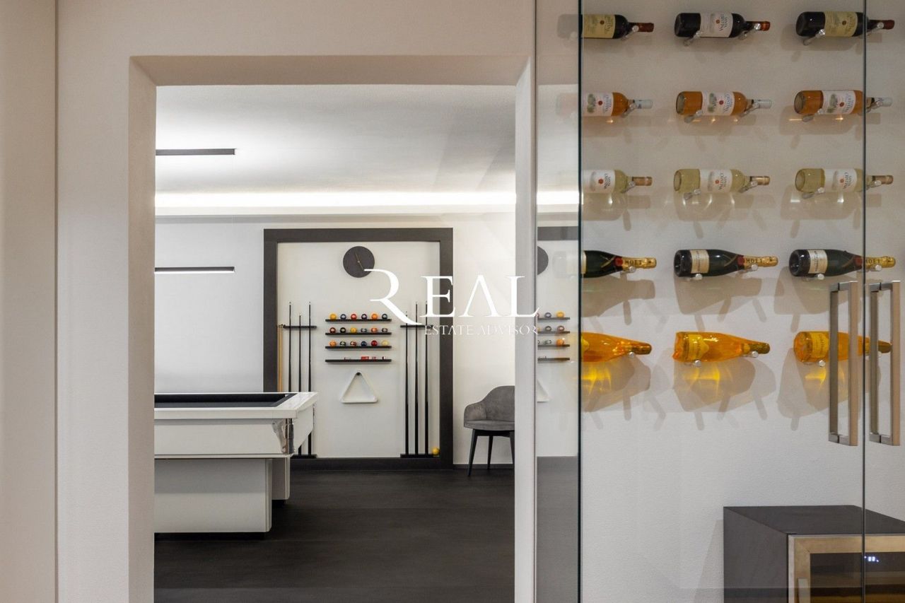 Вилла в Форте деи Марми, Италия, 300 м² - фото 12