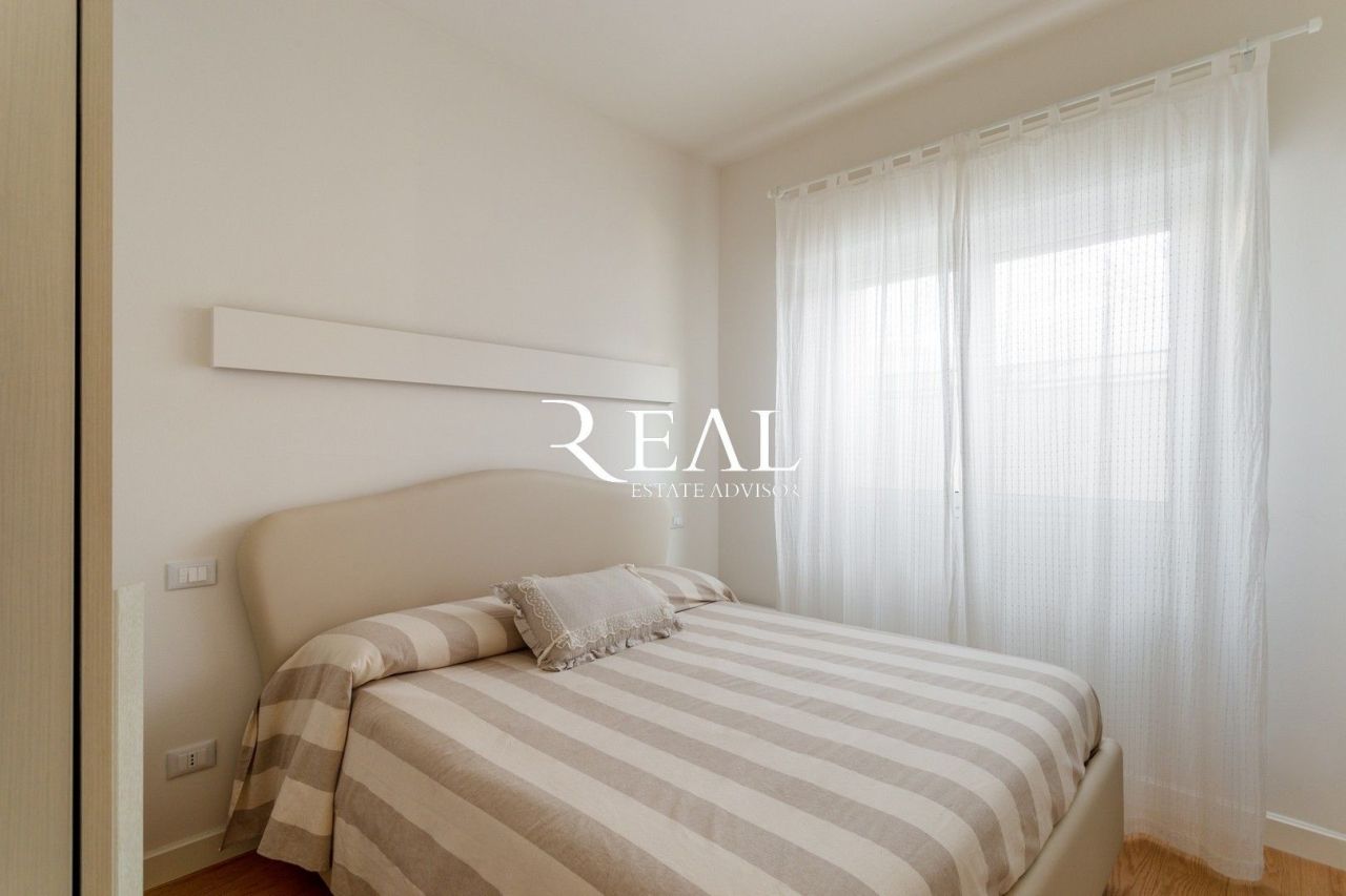 Вилла в Форте деи Марми, Италия, 180 м² - фото 13