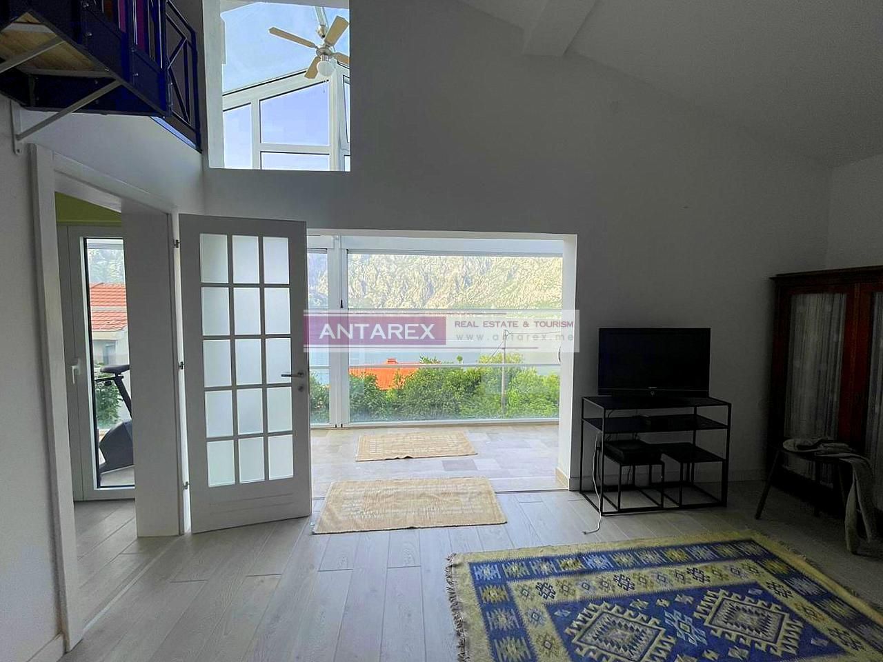 Вилла в Прчани, Черногория, 222 м² - фото 4