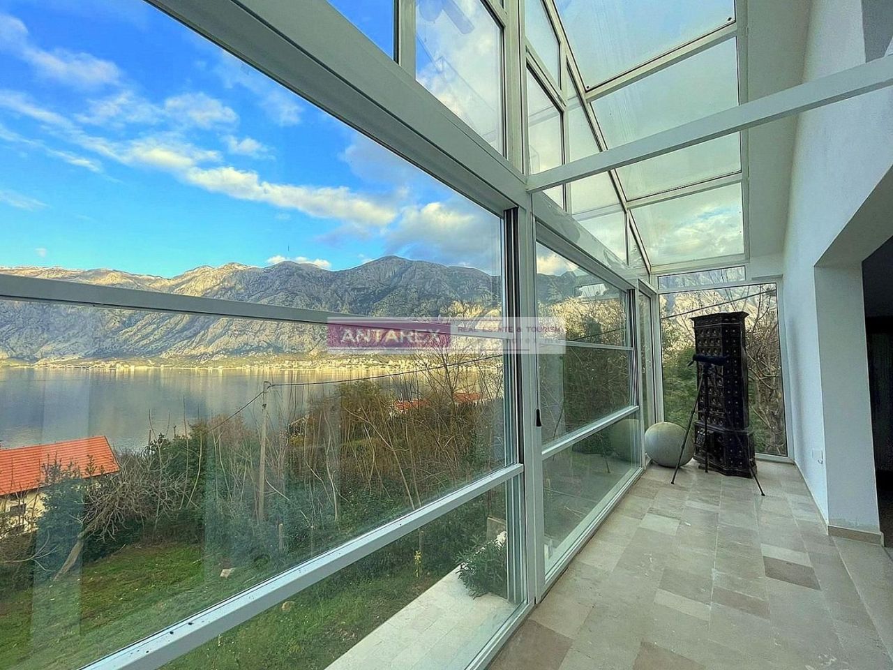 Вилла в Прчани, Черногория, 222 м² - фото 5