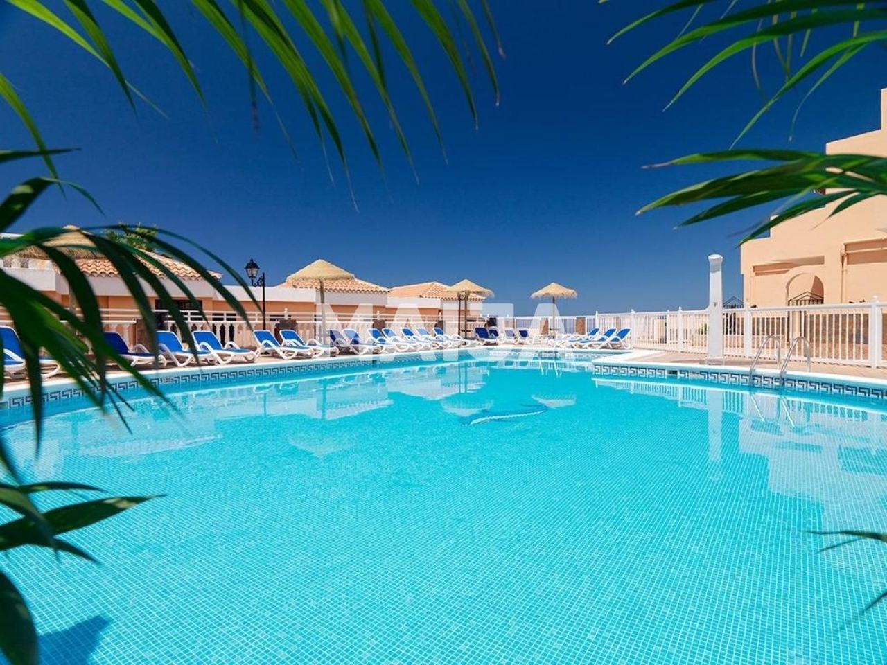 Апартаменты в Адехе, Испания, 41 м² - фото 1
