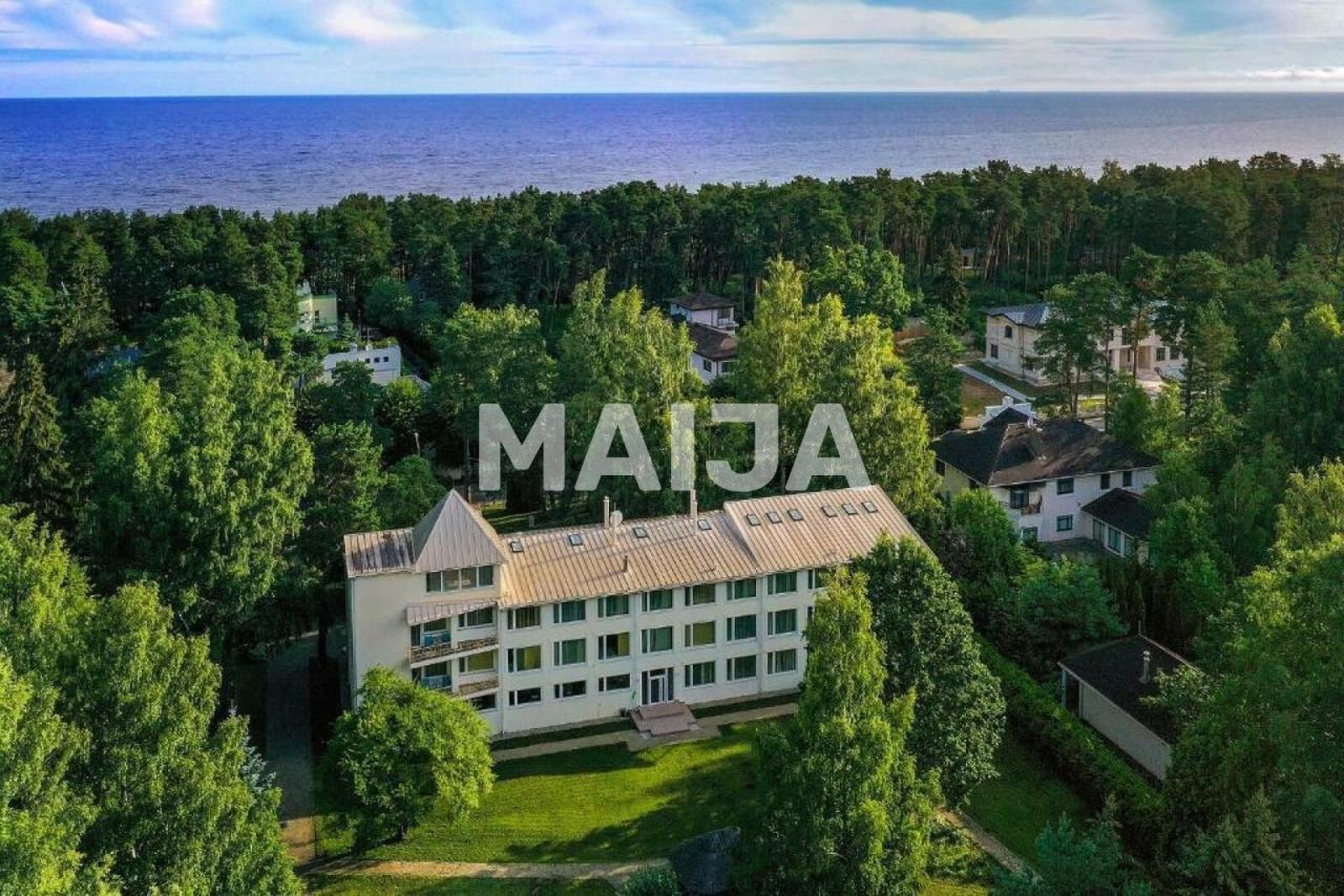 Отель, гостиница в Юрмале, Латвия, 1 100 м² - фото 1