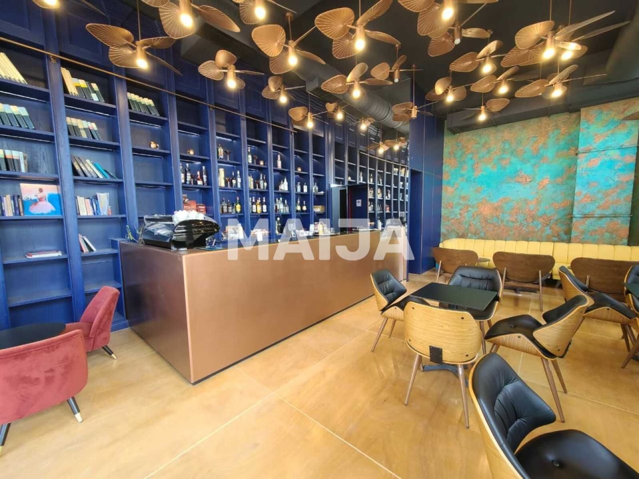 Коммерческая недвижимость во Влёре, Албания, 70 м² - фото 2