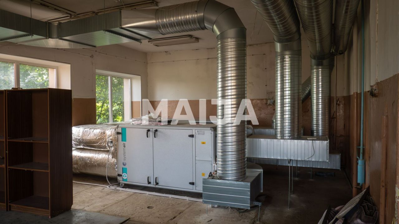 Офис в Даугавпилсе, Латвия, 2 000 м² - фото 4