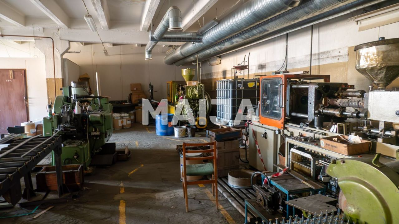 Офис в Даугавпилсе, Латвия, 2 000 м² - фото 8