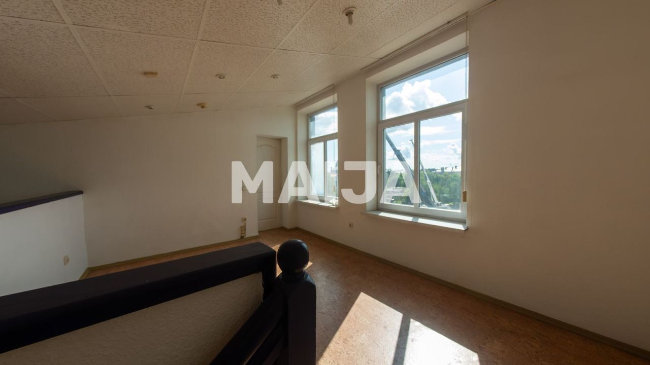 Офис в Риге, Латвия, 1 025.5 м² - фото 8