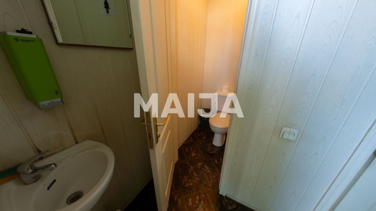 Офис в Риге, Латвия, 1 025.5 м² - фото 9