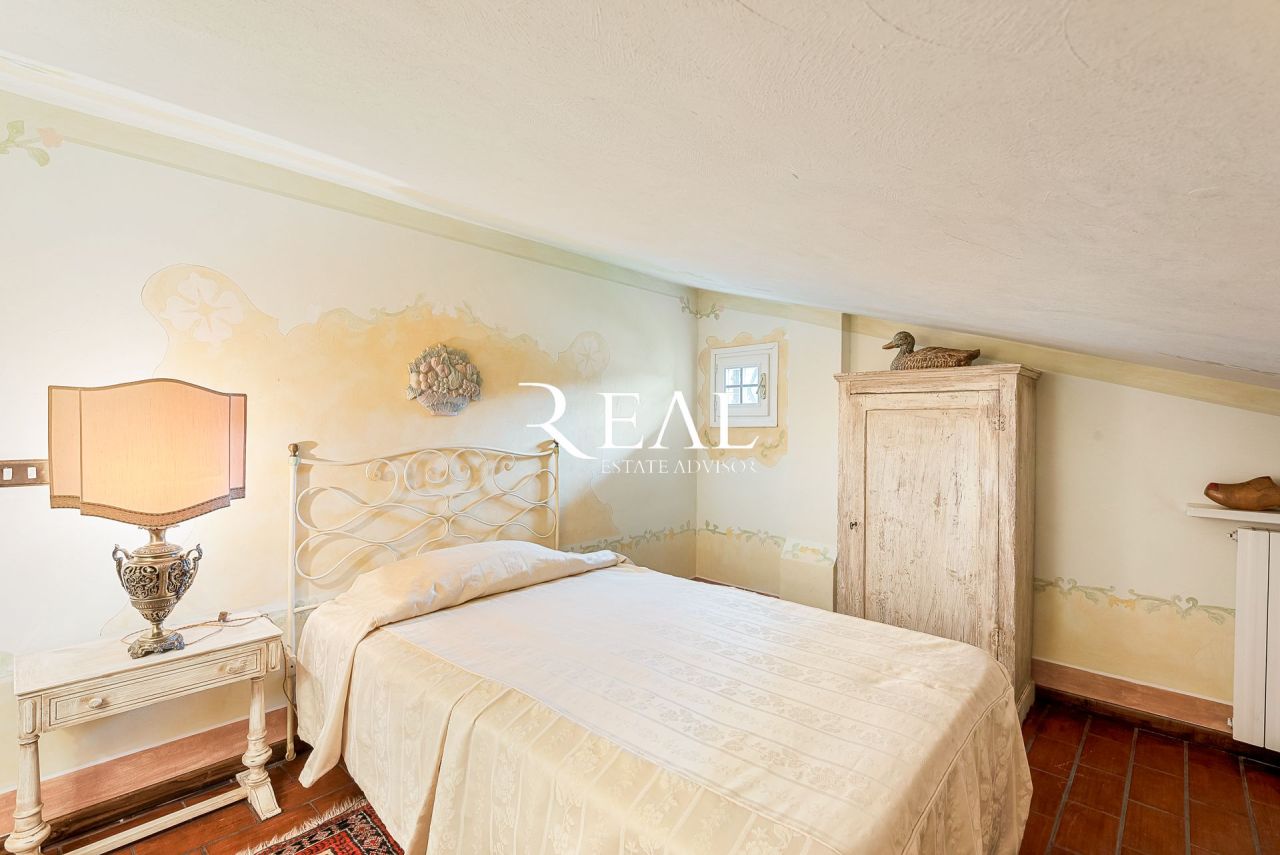 Вилла в Форте деи Марми, Италия, 220 м² - фото 14