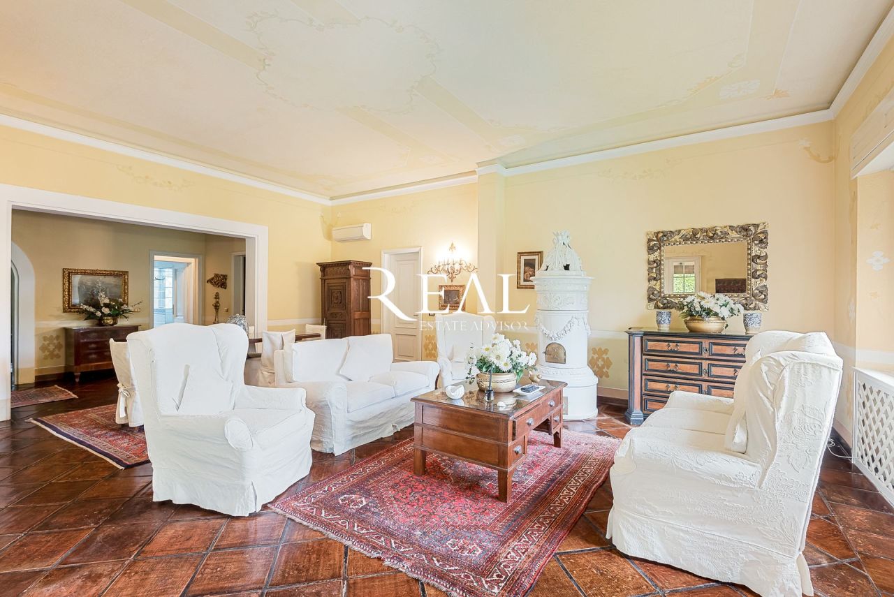 Вилла в Форте деи Марми, Италия, 220 м² - фото 5