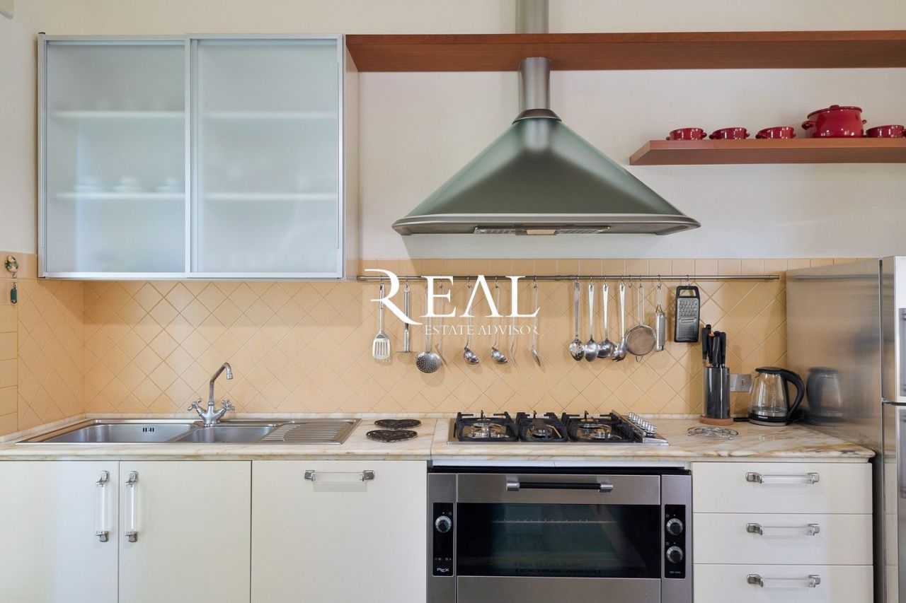 Вилла в Форте деи Марми, Италия, 300 м² - фото 15