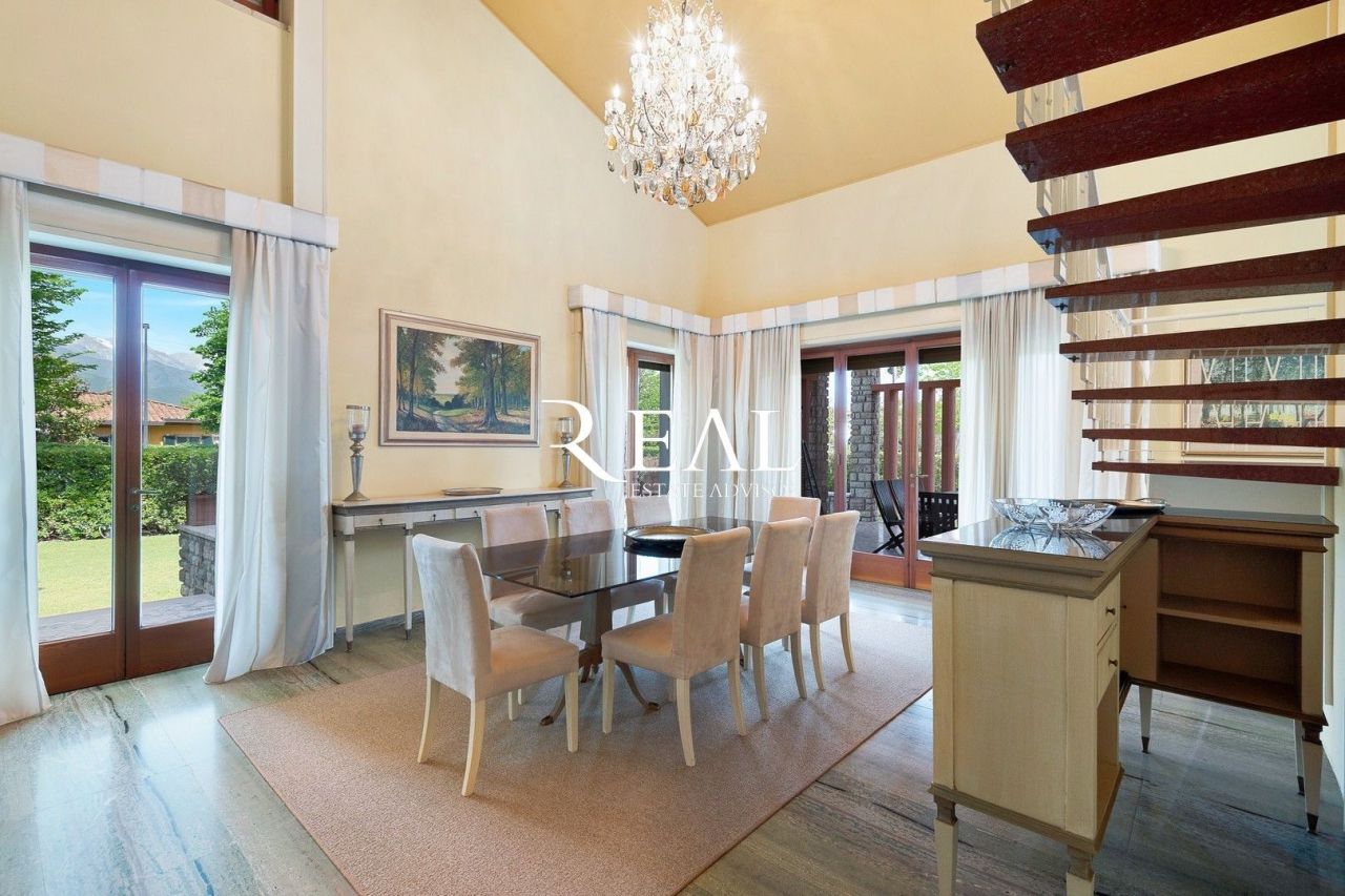 Вилла в Форте деи Марми, Италия, 300 м² - фото 5