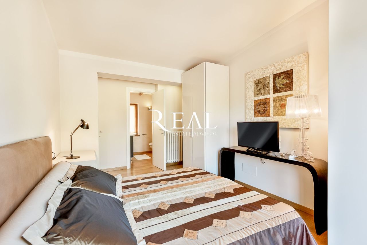 Апартаменты в Форте деи Марми, Италия, 80 м² - фото 7