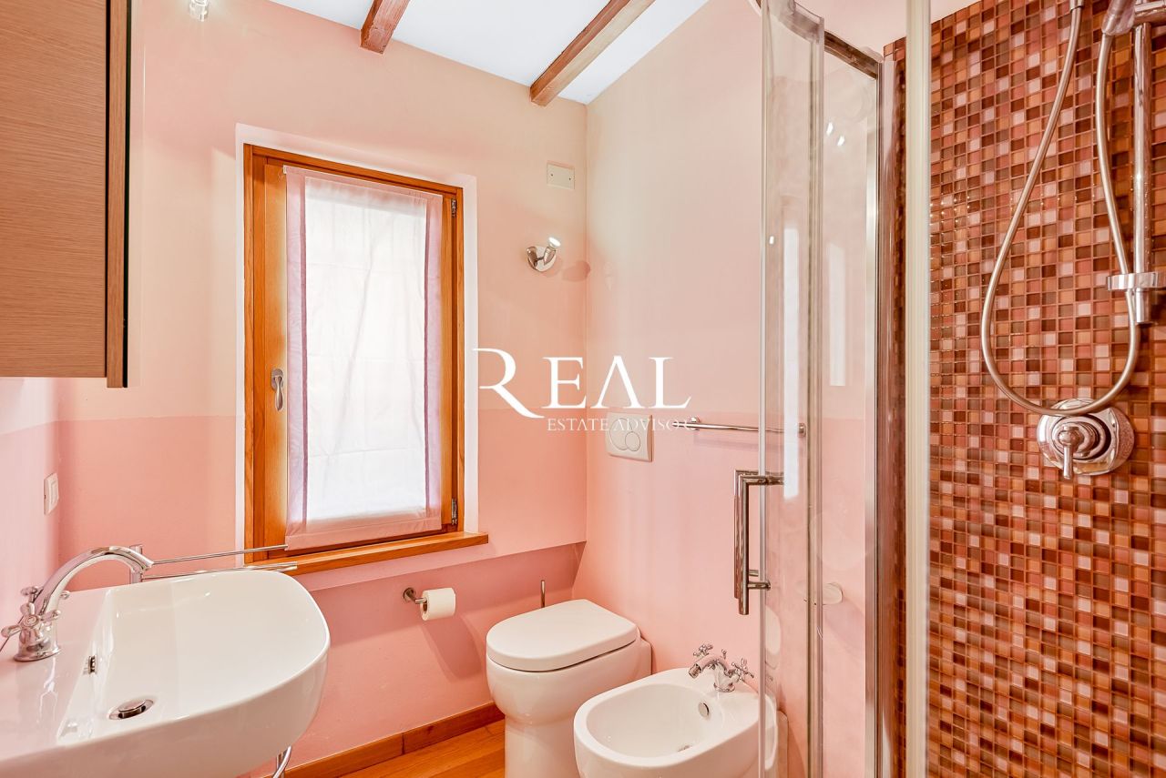 Апартаменты в Форте деи Марми, Италия, 80 м² - фото 10