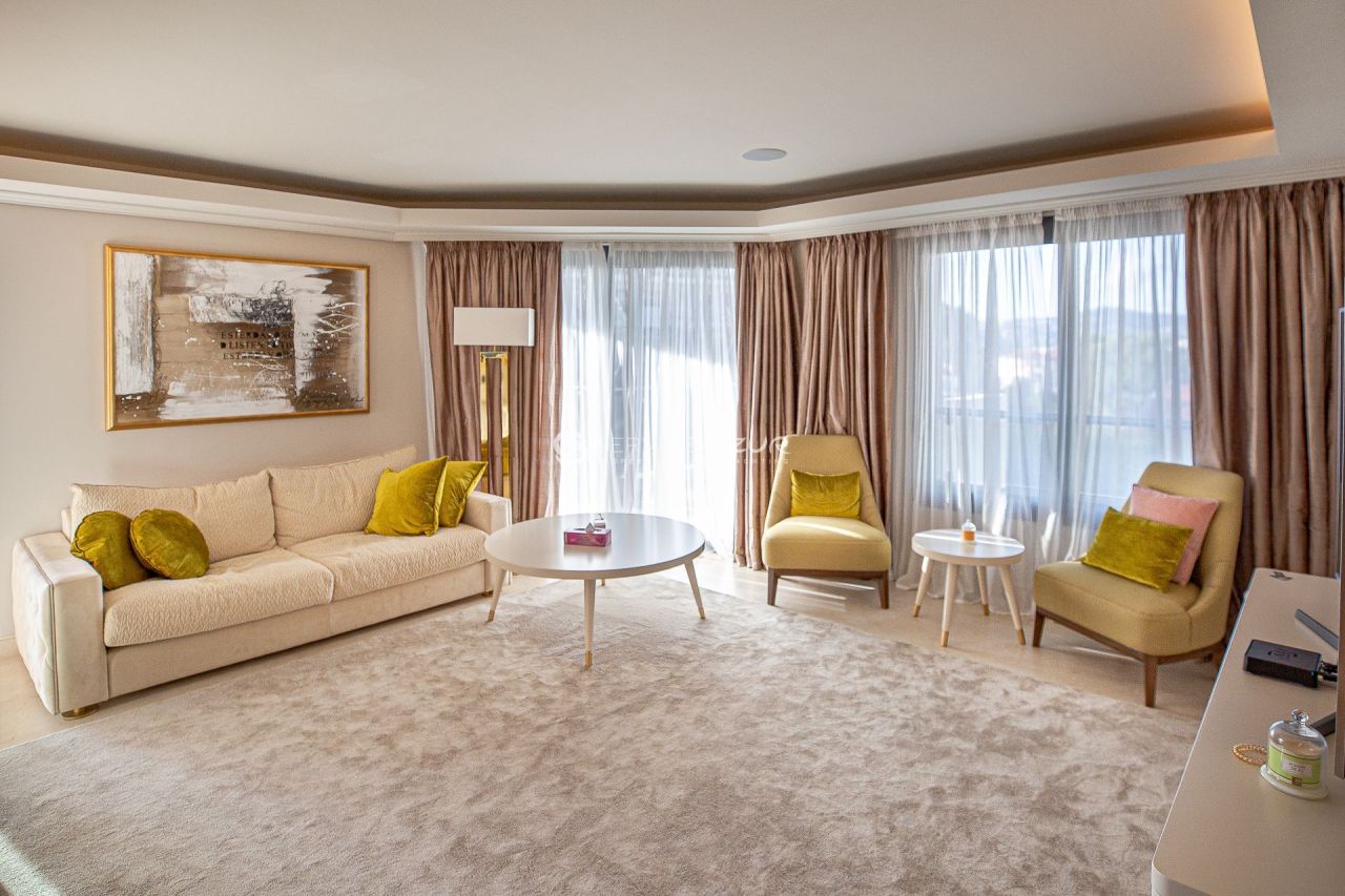 Апартаменты в Антибе, Франция, 115 м² - фото 4