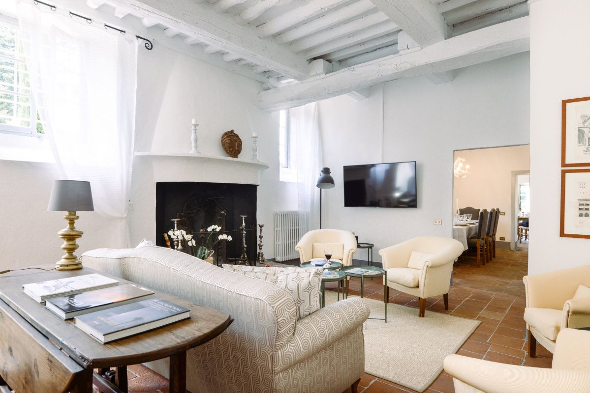 Дом в Лукке, Италия, 1 830 м² - фото 3