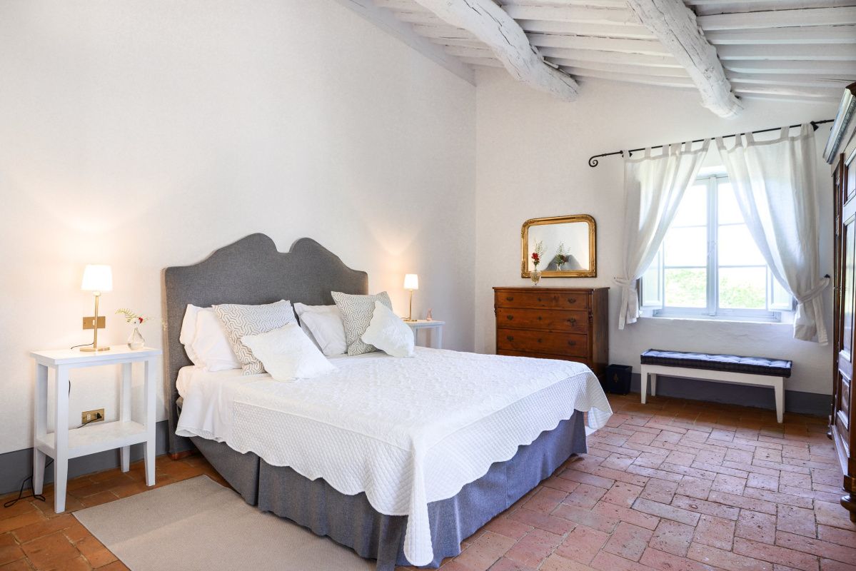 Дом в Лукке, Италия, 1 830 м² - фото 6