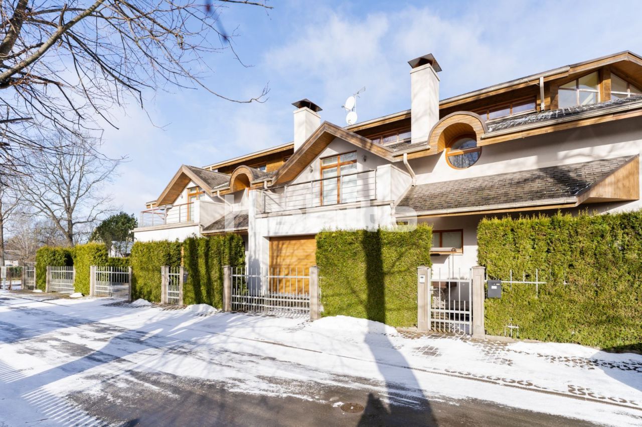 Квартира в Юрмале, Латвия, 240 м² - фото 1