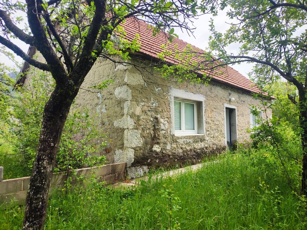 Дом в Никшиче, Черногория, 77 м2 - фото 1
