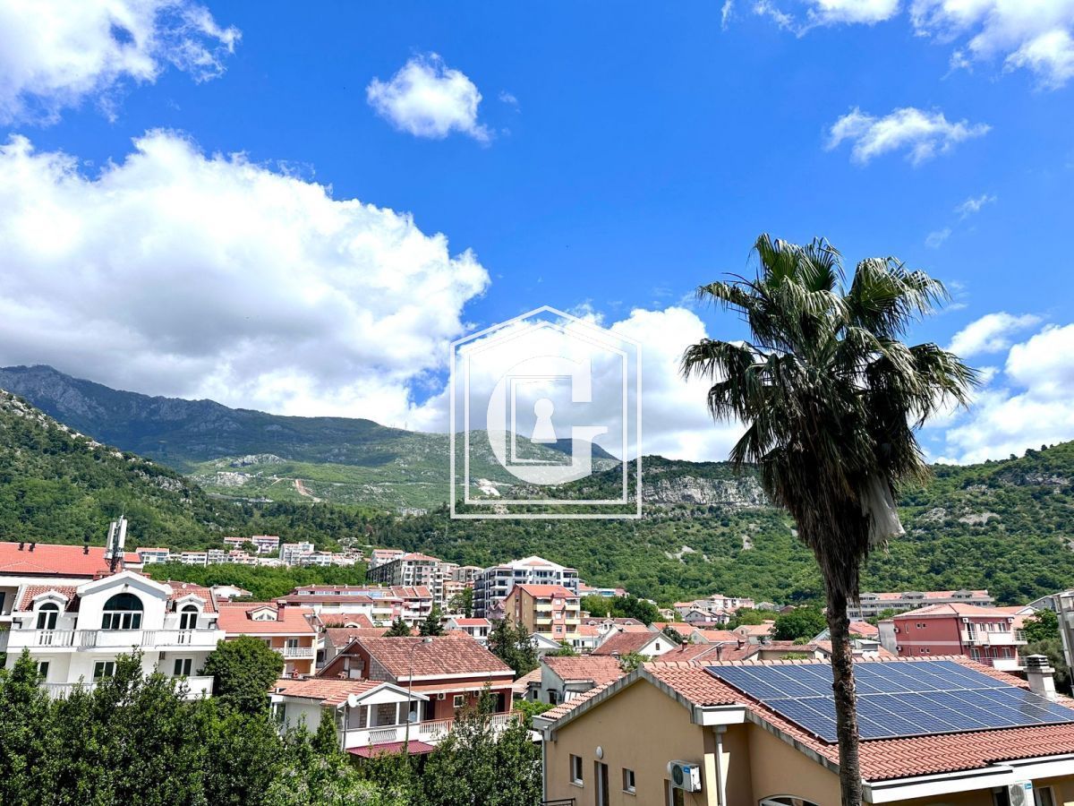 Апартаменты в Будве, Черногория, 106 м2 - фото 1