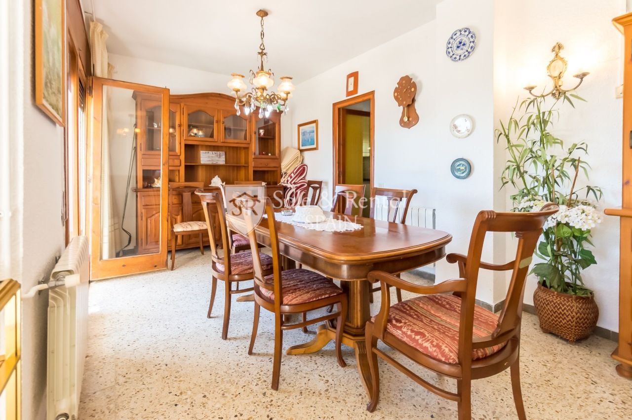 Вилла в Бланесе, Испания, 218 м² - фото 4