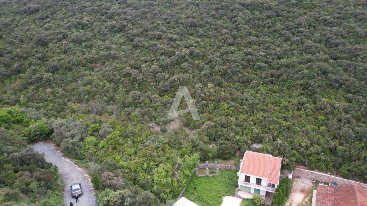 Земля в Которе, Черногория, 3 585 м² - фото 4