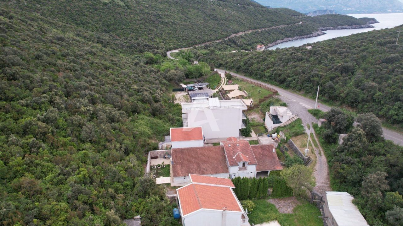 Земля в Которе, Черногория, 3 585 м² - фото 5