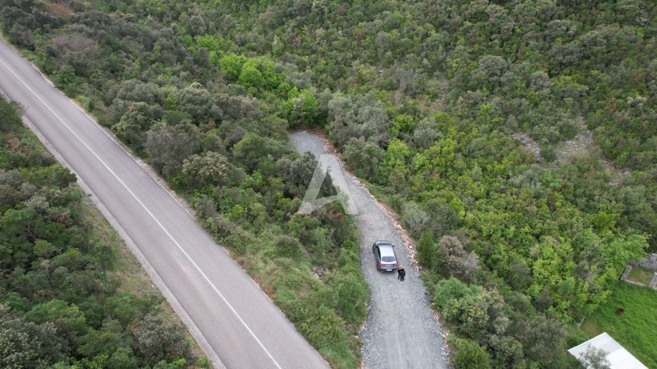 Земля в Которе, Черногория, 3 585 м² - фото 7