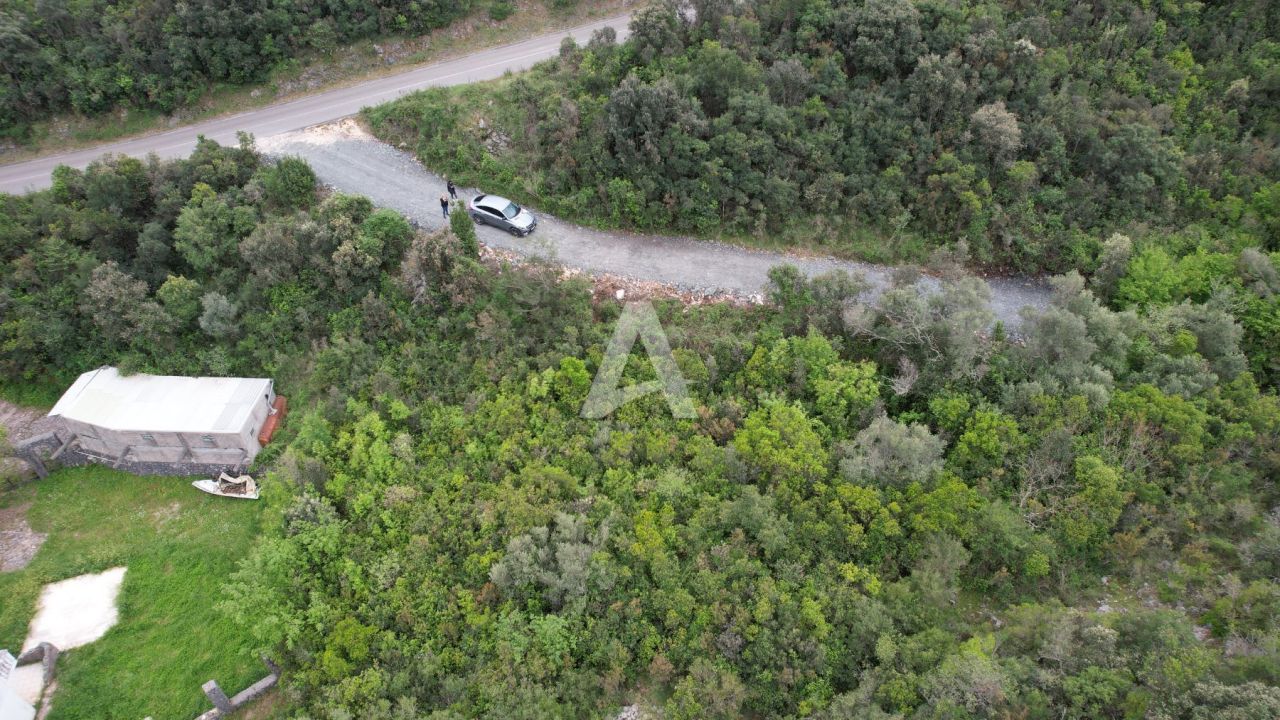 Земля в Которе, Черногория, 3 585 м² - фото 10