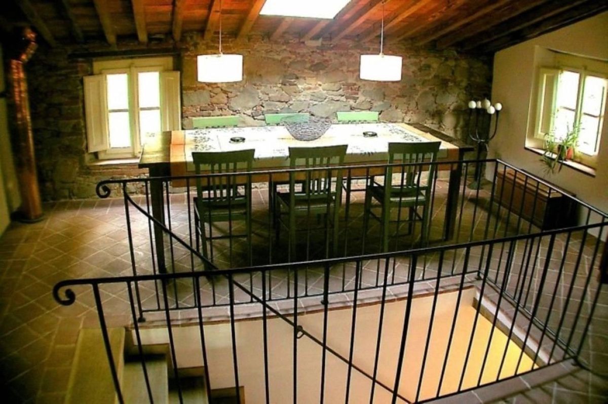 Дом в Лукке, Италия, 300 м² - фото 12