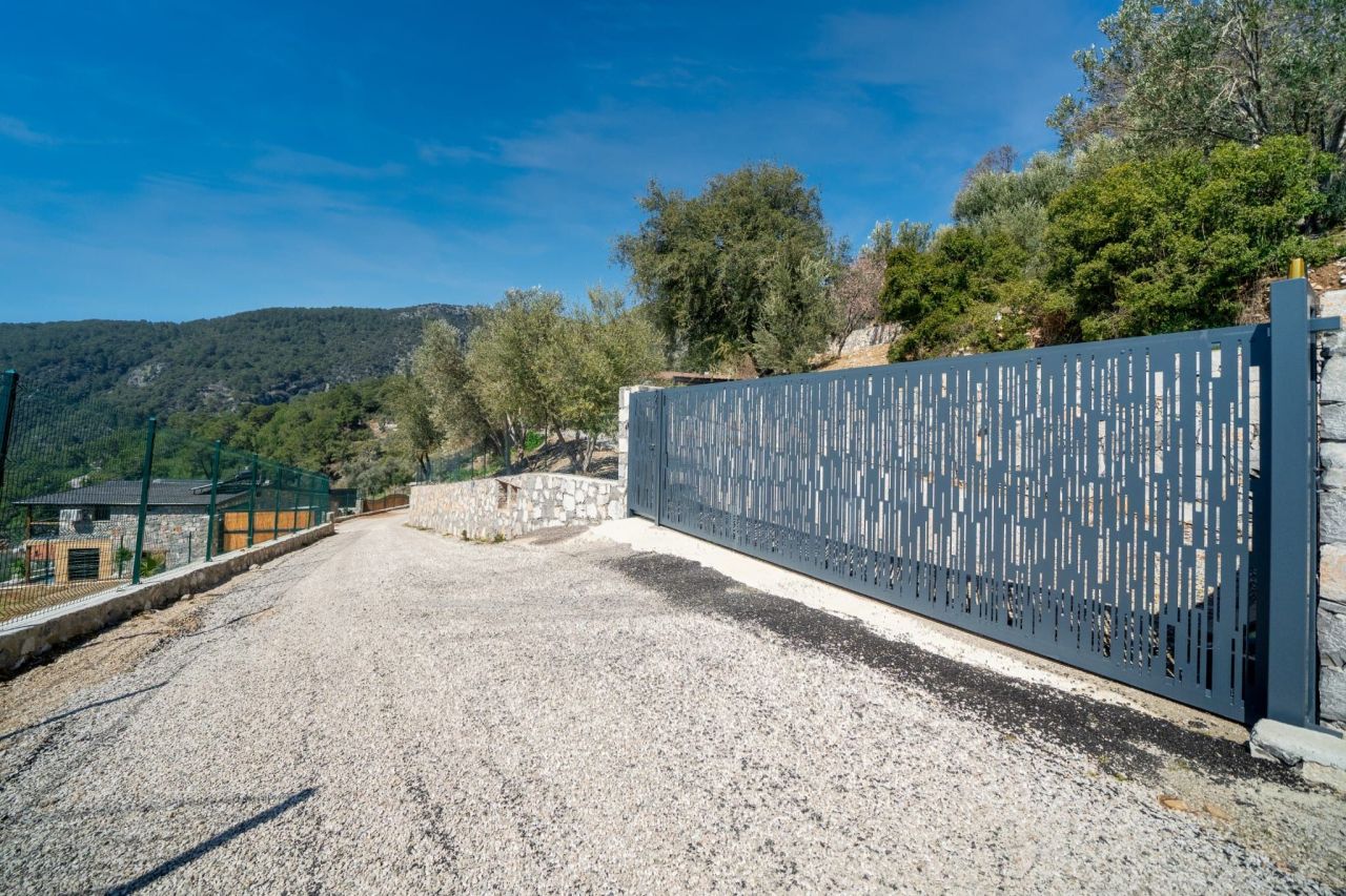 Вилла в Гёчеке, Турция, 400 м² - фото 18